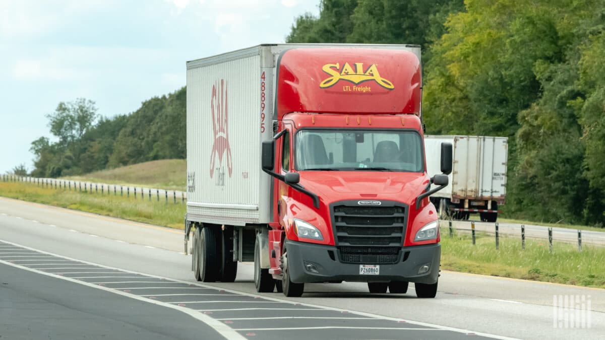 Saia's Q3 Profit Forecast Disappoints Investors Despite Strong Q2 Results