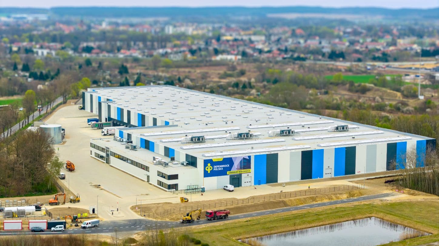 7R Delivers New Manufacturing and Warehouse Facility for Toppoint in Brzezie