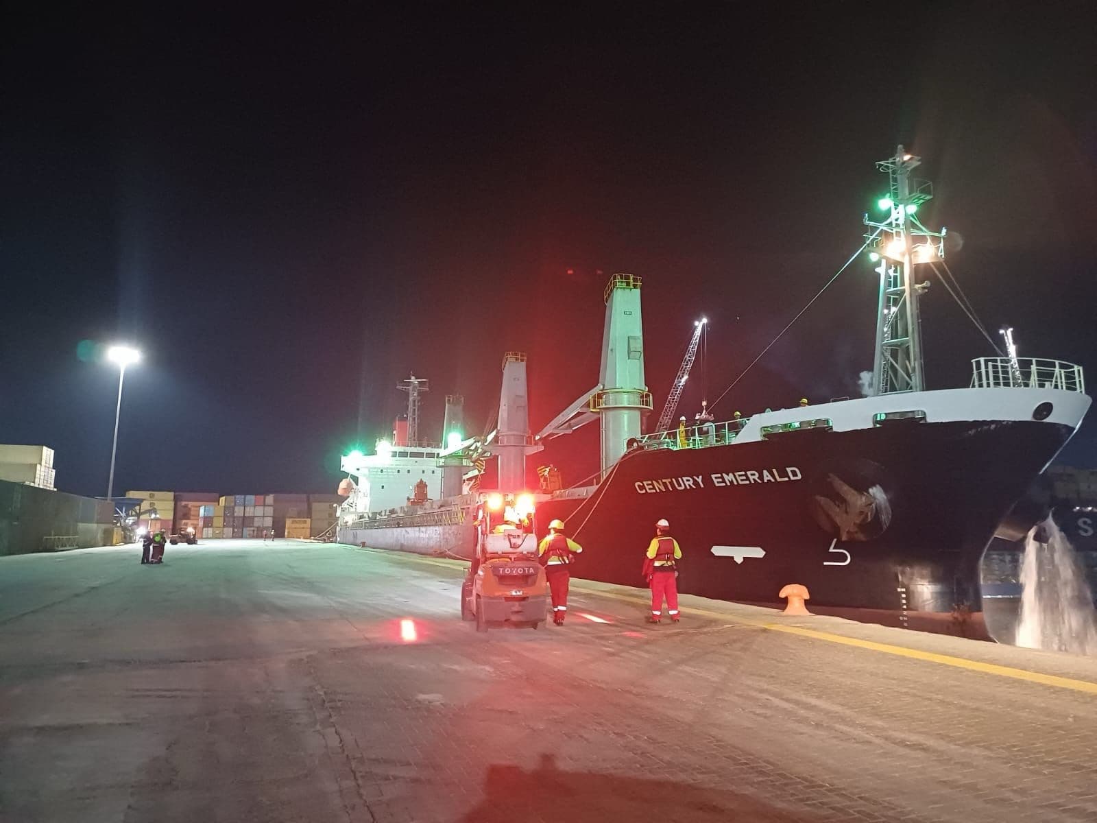 Ian Taylor Manages 8,147-Tonne Bolivian Sugar Export Through Arica Port