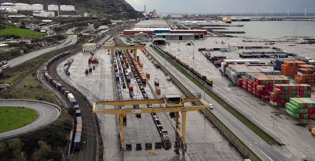 Basque Government Launches \u20ac97.2 Million Tender for Bilbao Southern Rail Bypass Section