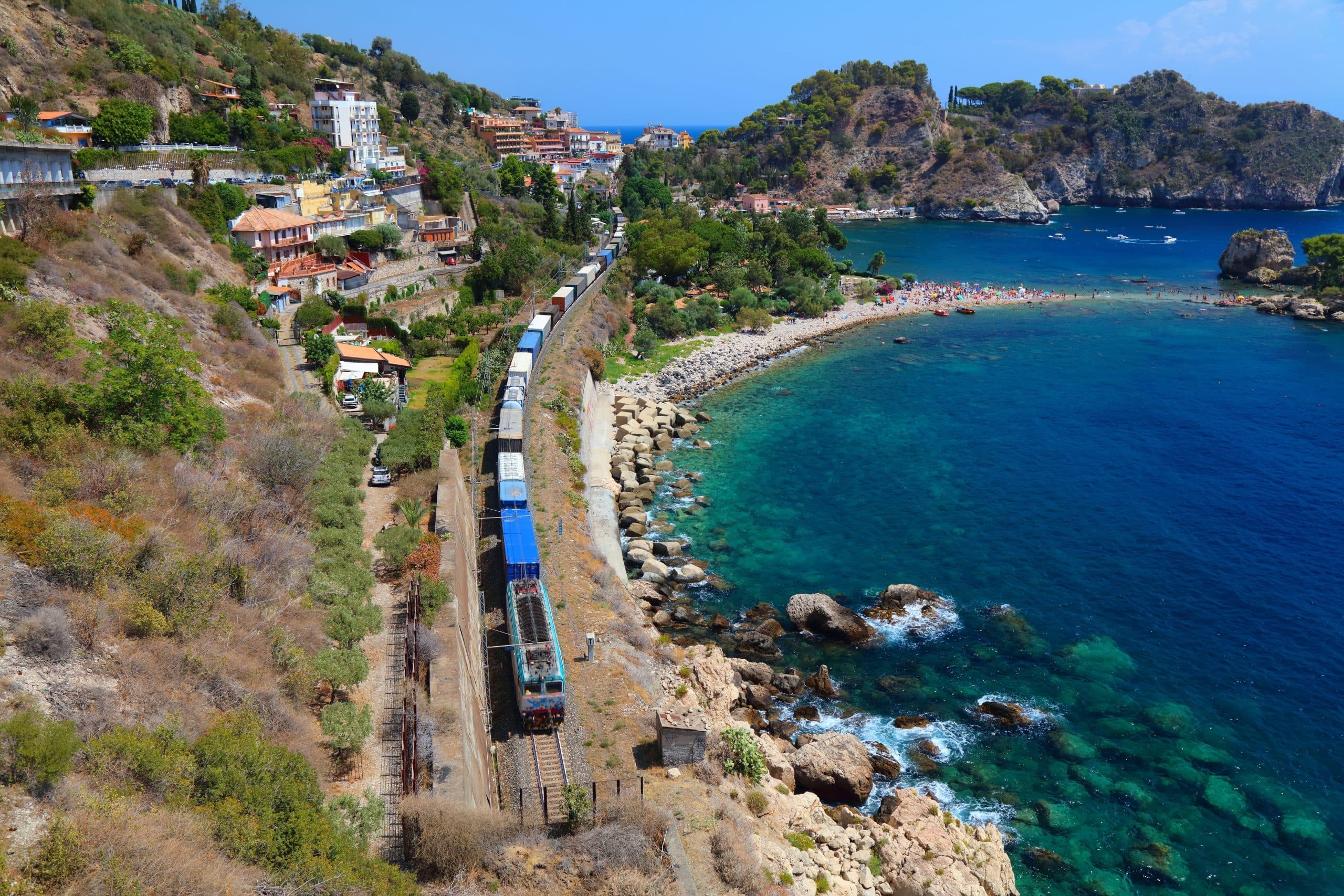 Italian Rail Freight Volumes Decline Significantly in First Half of 2026