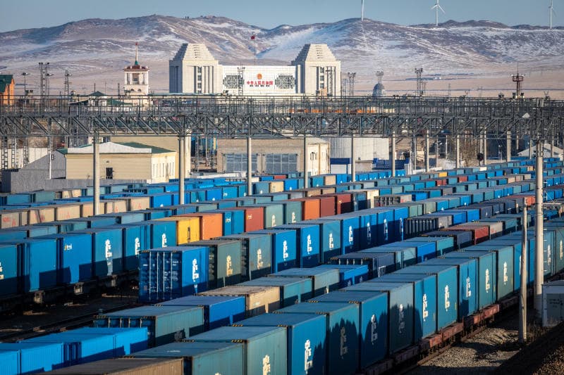 Russia and China Collaborate on Driverless Cross-Border Rail Freight System