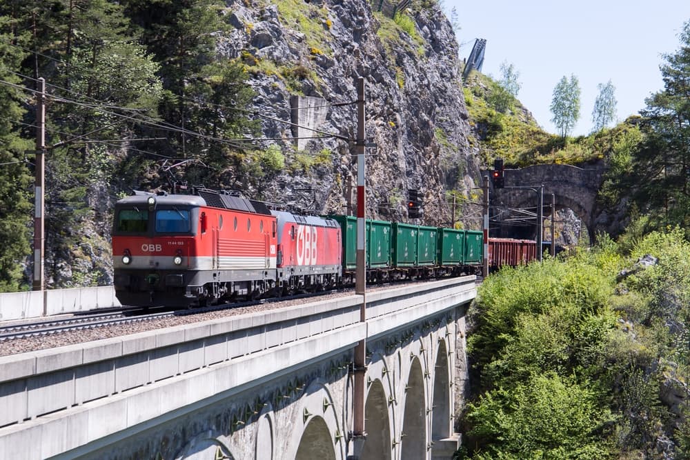 Austria's Rail Freight Market Nears Even Split as RCG Competitors Gain Share