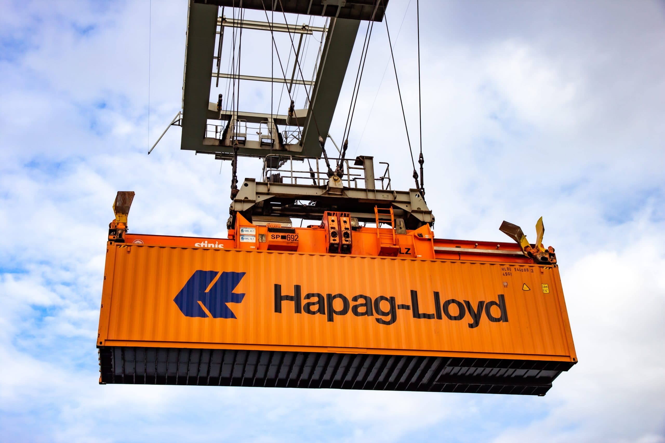 Hapag-Lloyd Shifts to Rail for Inland European Transport Amidst Rhine Drought