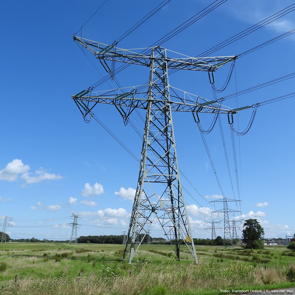 Dutch Logistics Faces Zero-Emission Zones Amidst Grid Congestion Challenges