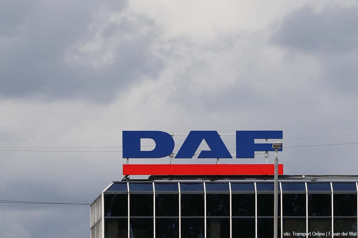 Dutch Industrial Workers, Including DAF Personnel, Plan Strike Over Government Reforms