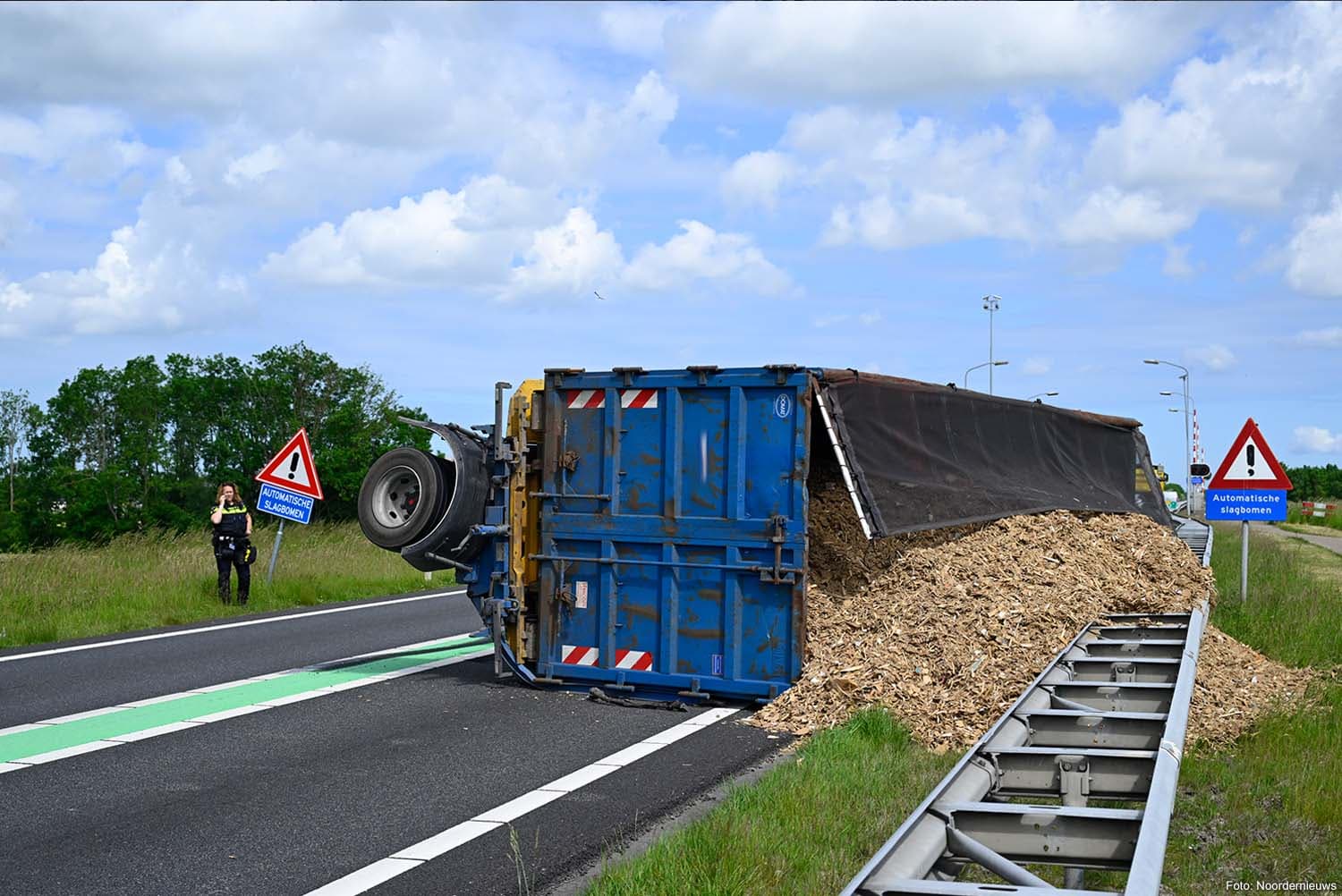 Truck Trailer with Loaded Container Overturns on N33 Near Eemshaven