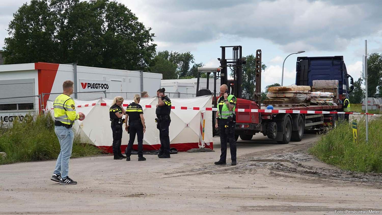 Cyclist Dies in Collision with Truck in Zuidhorn, Netherlands