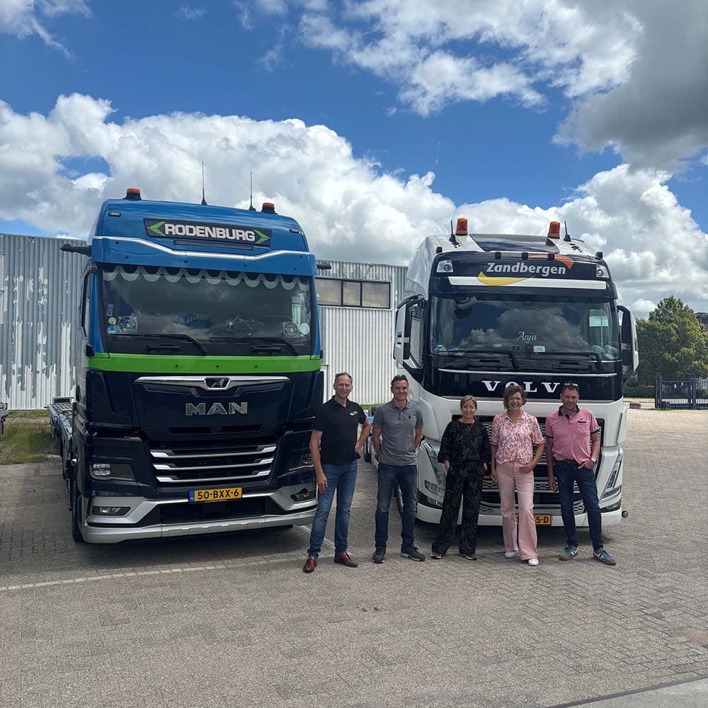 Zandbergen High & Heavy Acquires Rodenburg Transport's International Operations