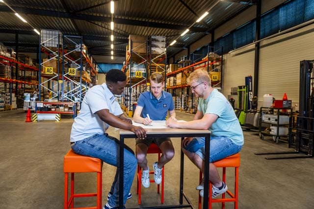 Brainport Region Invests Over €5 Million in Logistics Education to Combat Staff Shortages