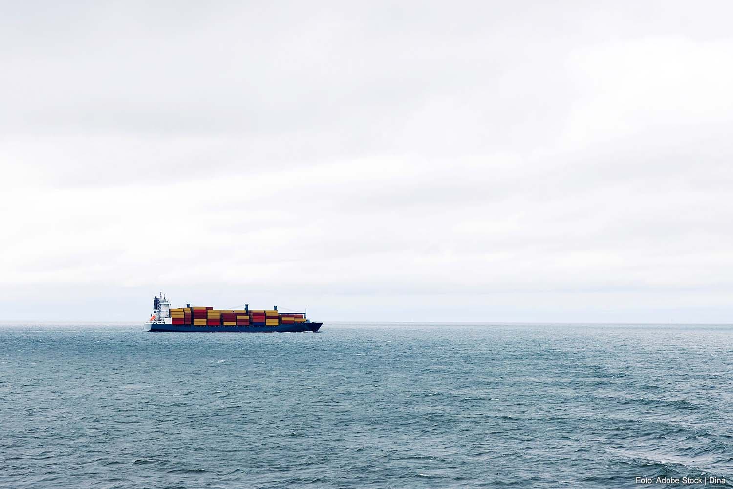 Incident Reported Involving Containership and Military Units in Gulf of Oman