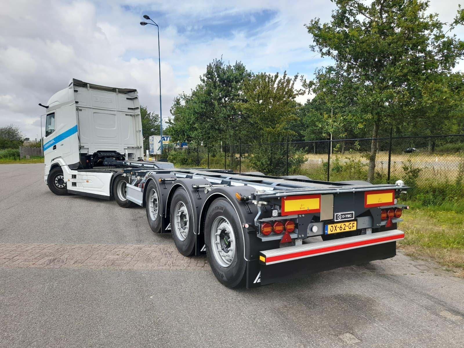 Loogman Logistics Expands Fleet with 25 New D-TEC Multi-Chassis