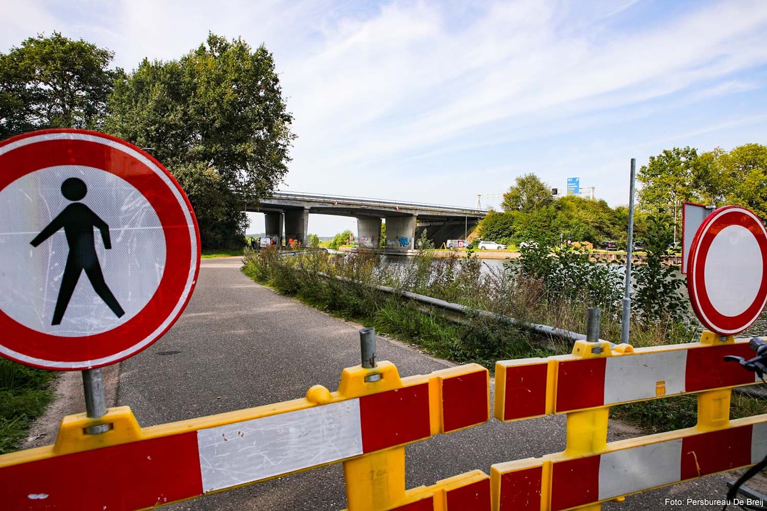 Hardenbergerbrug Closure Extends to Waterway and Cycle Paths in Nijkerk