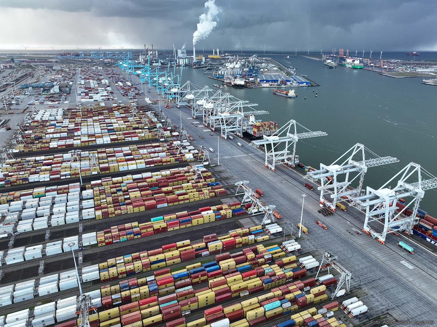 Rotterdam ECT Terminals Implement Mandatory Truck Slot Booking System