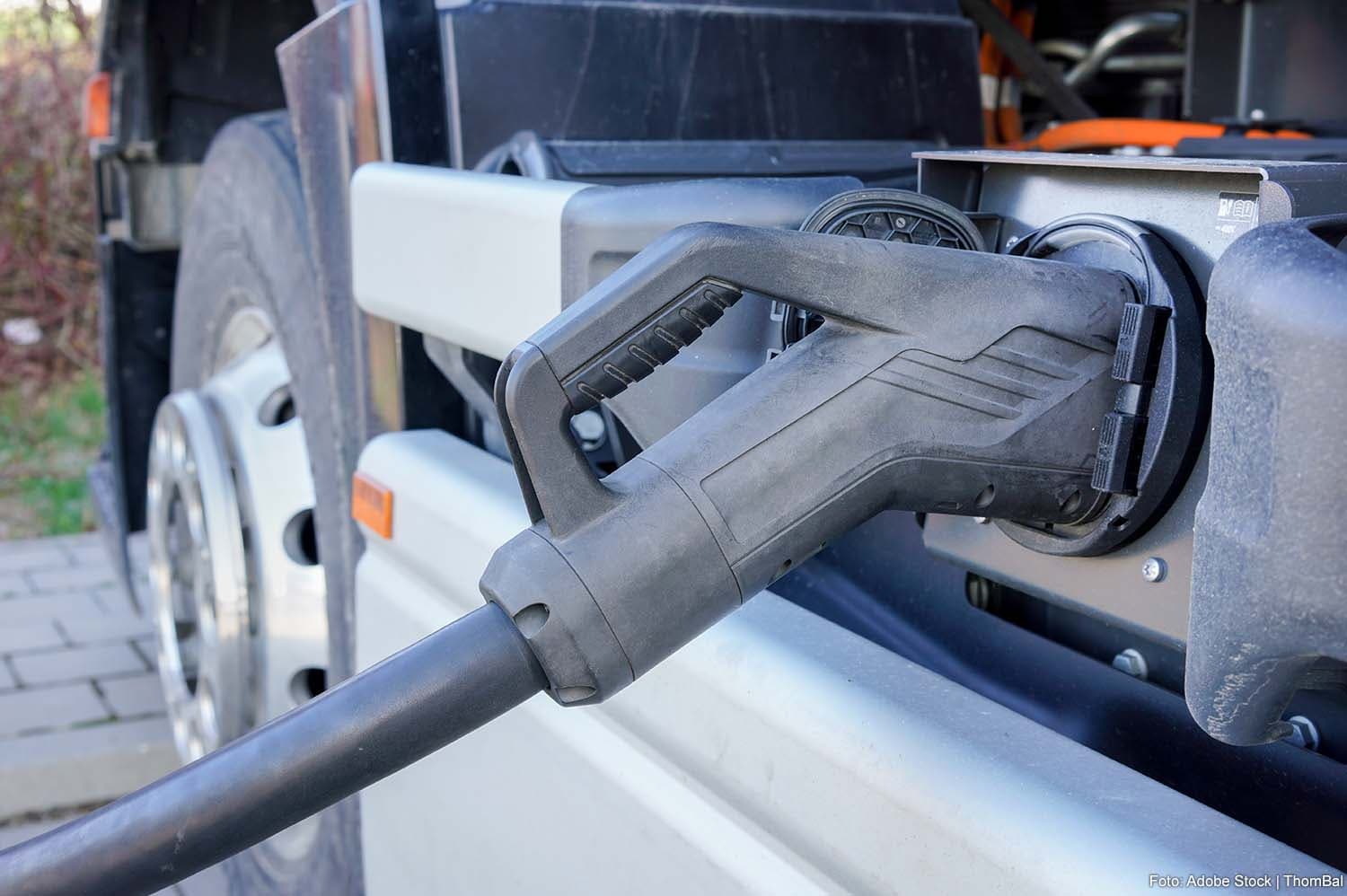 Port of Amsterdam Launches New Fast-Charging Hub for Electric Heavy Vehicles