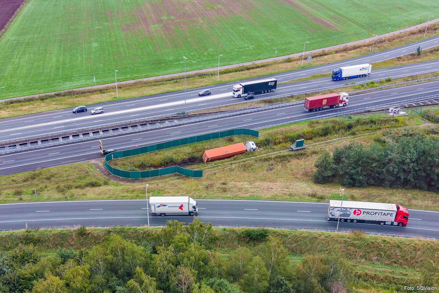 Truck Overturns Near Galder Interchange, Recovery Scheduled for Evening