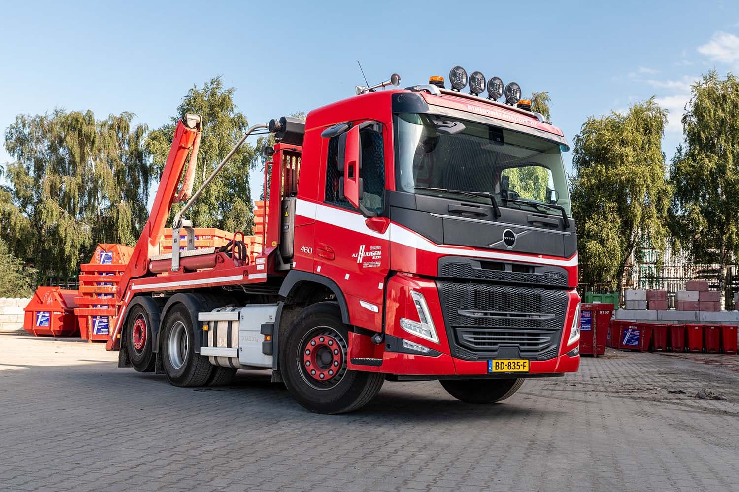 Transport A.J. Huijgen Expands Fleet with Seven New Volvo Trucks