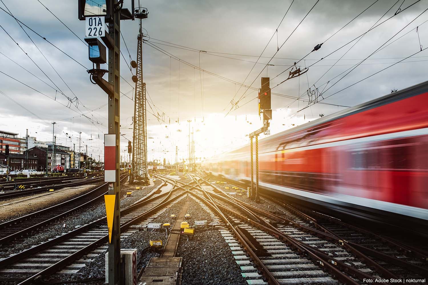 Report Details Causes of Fatal ICE Train Crash with Truck Near Hamburg