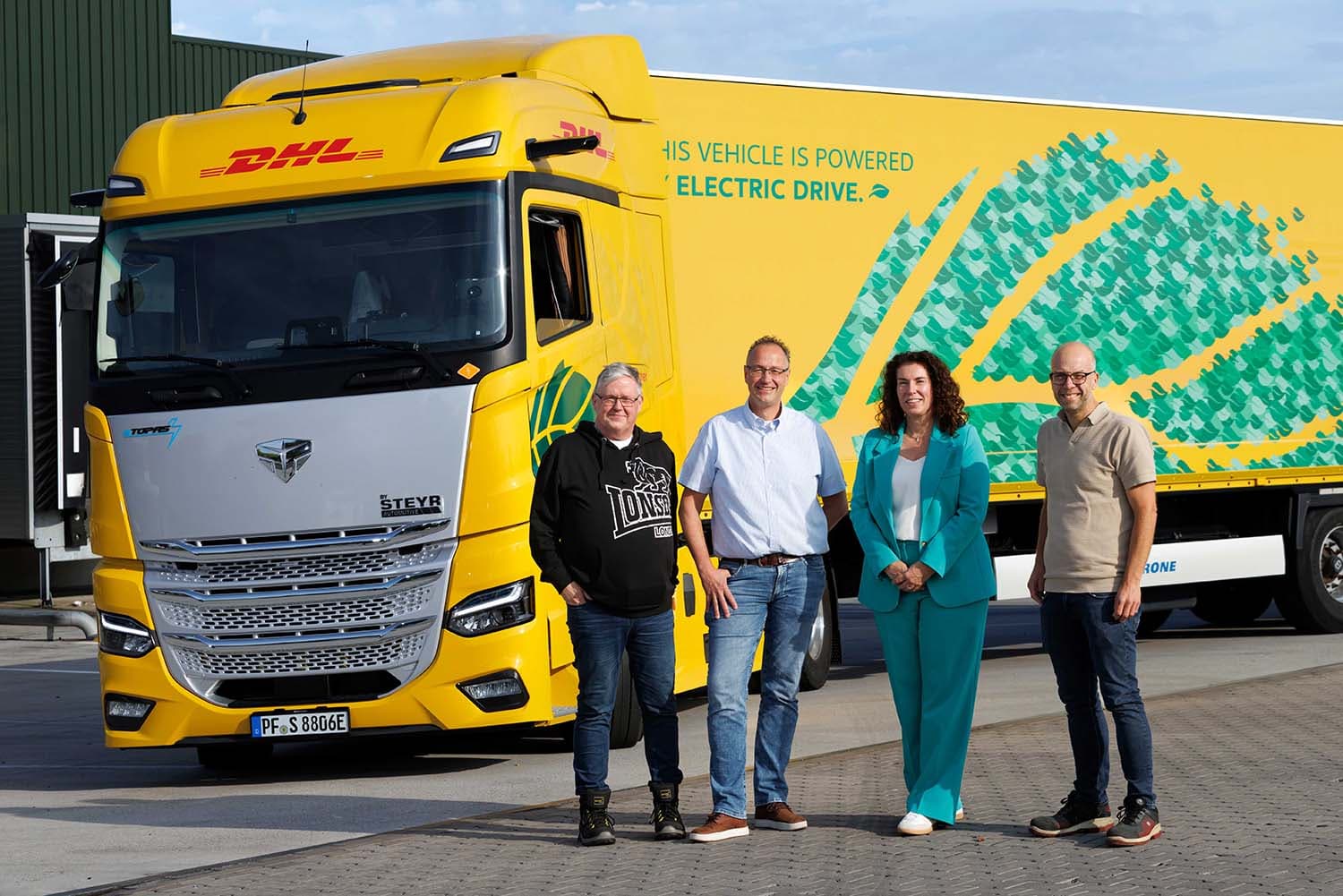 DHL Freight Deploys First European-Built Electric SuperPanther eTopas 600 in Netherlands