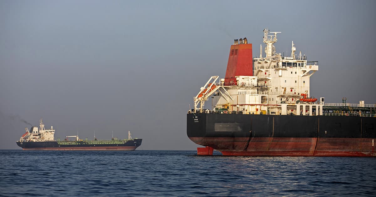 Approximately 25% of Large Oil Tankers Exit Strait of Hormuz After Conflict