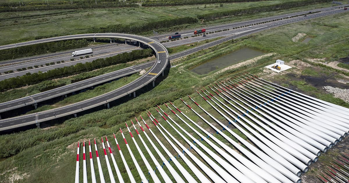DHL Reports Increasing Complexity in Transporting Clean Energy Technology