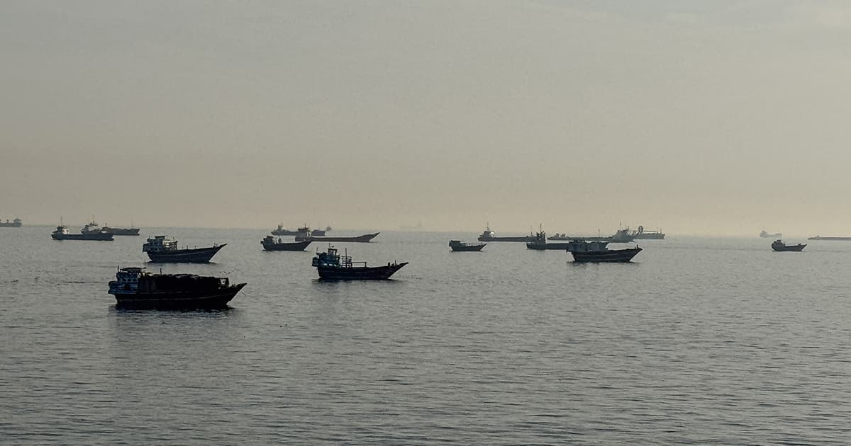Iraq Prepares to Increase Oil Exports via Hormuz Strait Post-Reopening