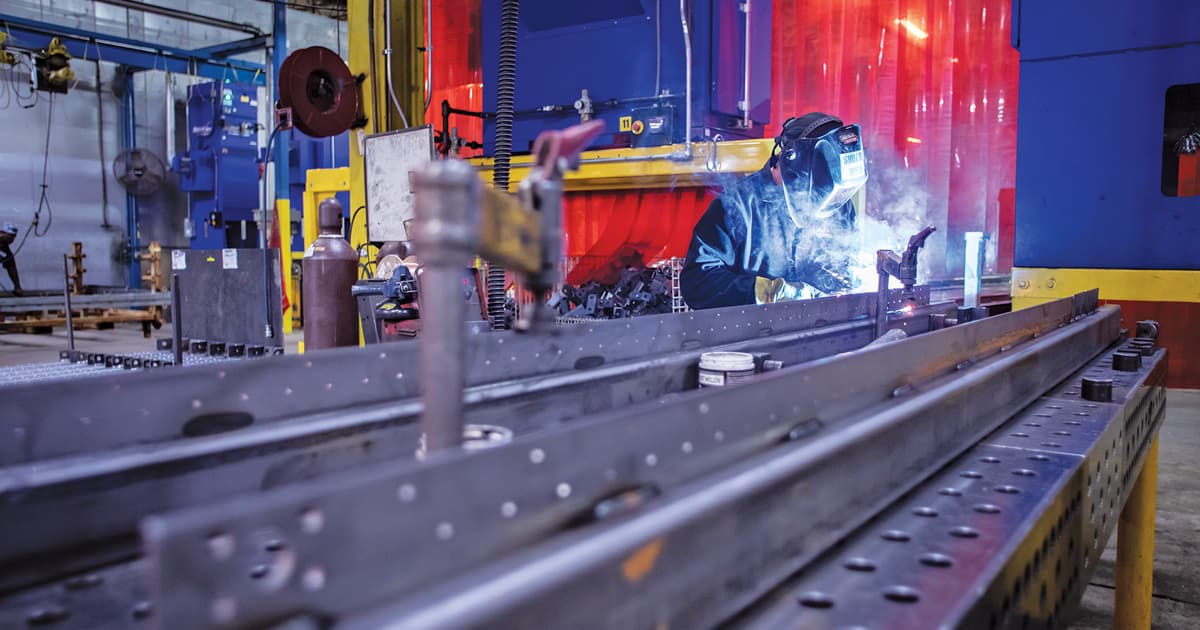 US Trailer Orders See Unexpected May Surge Despite Seasonal Downturn