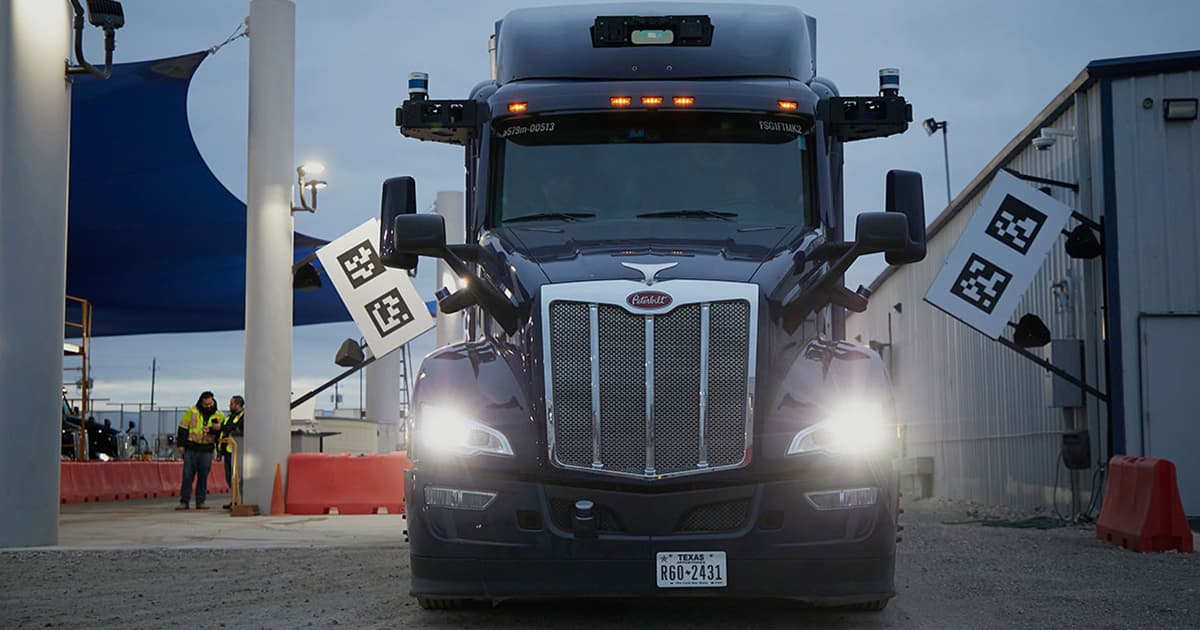 Paccar Continues Human Drivers in Autonomous Trucking Pilot Programs