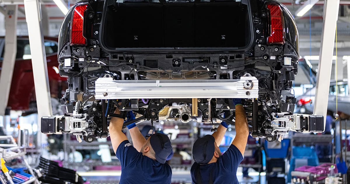 BMW Offers Severance to Cut 8,000 Jobs Amid Global Economic Headwinds
