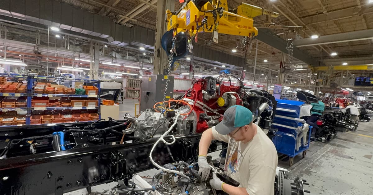 Daimler Truck North America to Increase Mount Holly Plant Staffing After Prior Layoffs