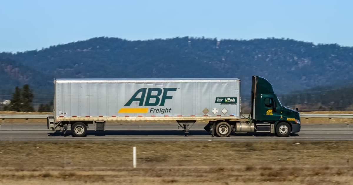 LTL Carriers Anticipate Growth Amidst Tight Truckload Capacity