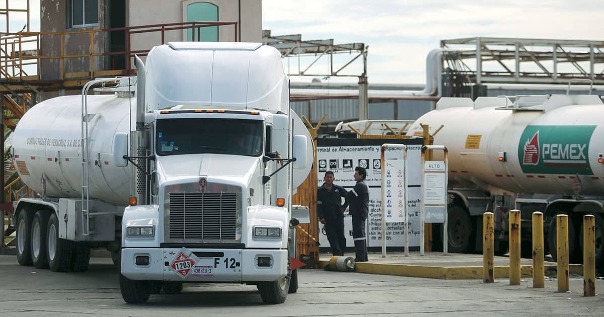 US Treasury Warns Freight Firms About Cartel-Linked Fuel Smuggling to Mexico