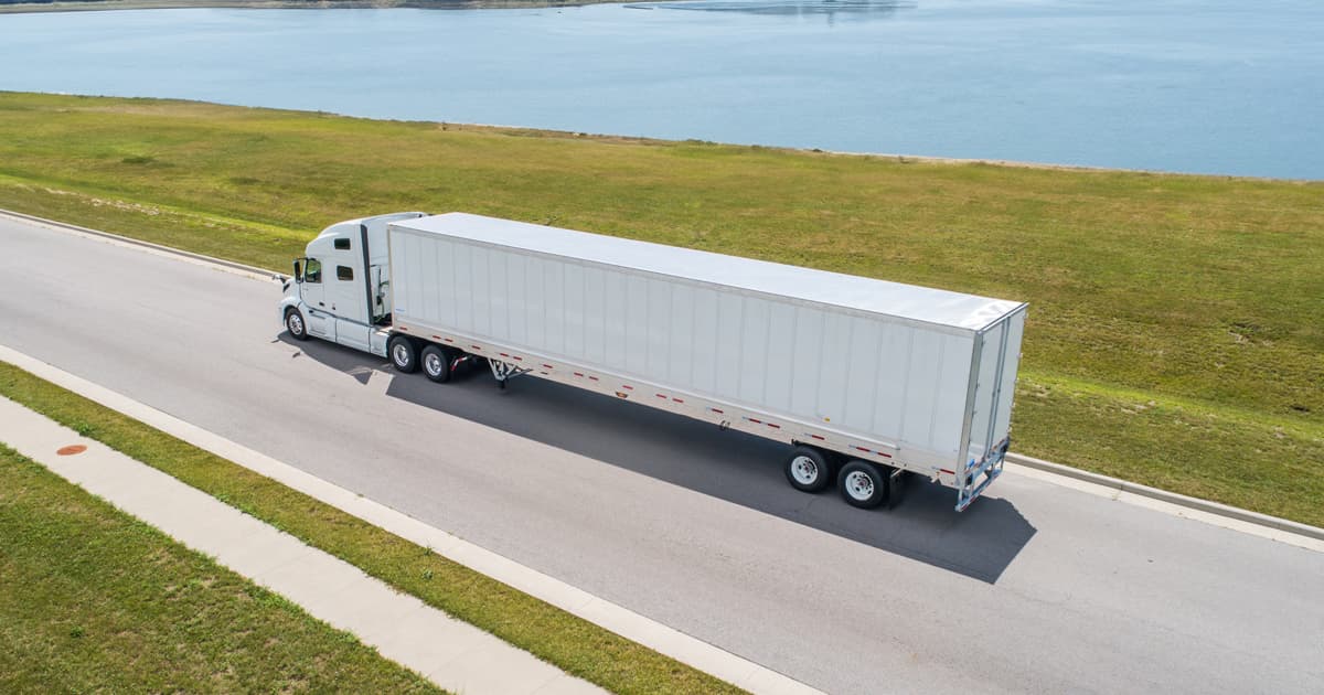 Wabash Initiates Early Order Book for 2027 Dry Van Trailers Amid Strong Demand