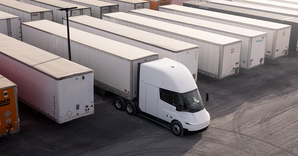 Einride Expands North American Fleet with 500 Tesla Semi Trucks