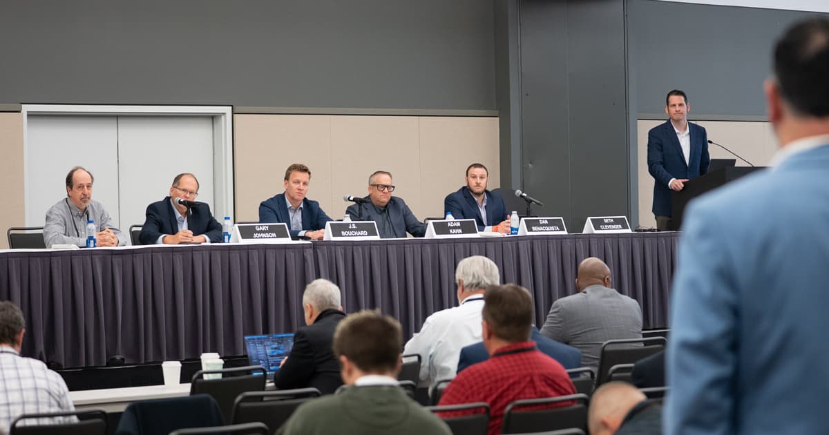 AI Enhances Fleet Safety and Driver Performance in Trucking Operations