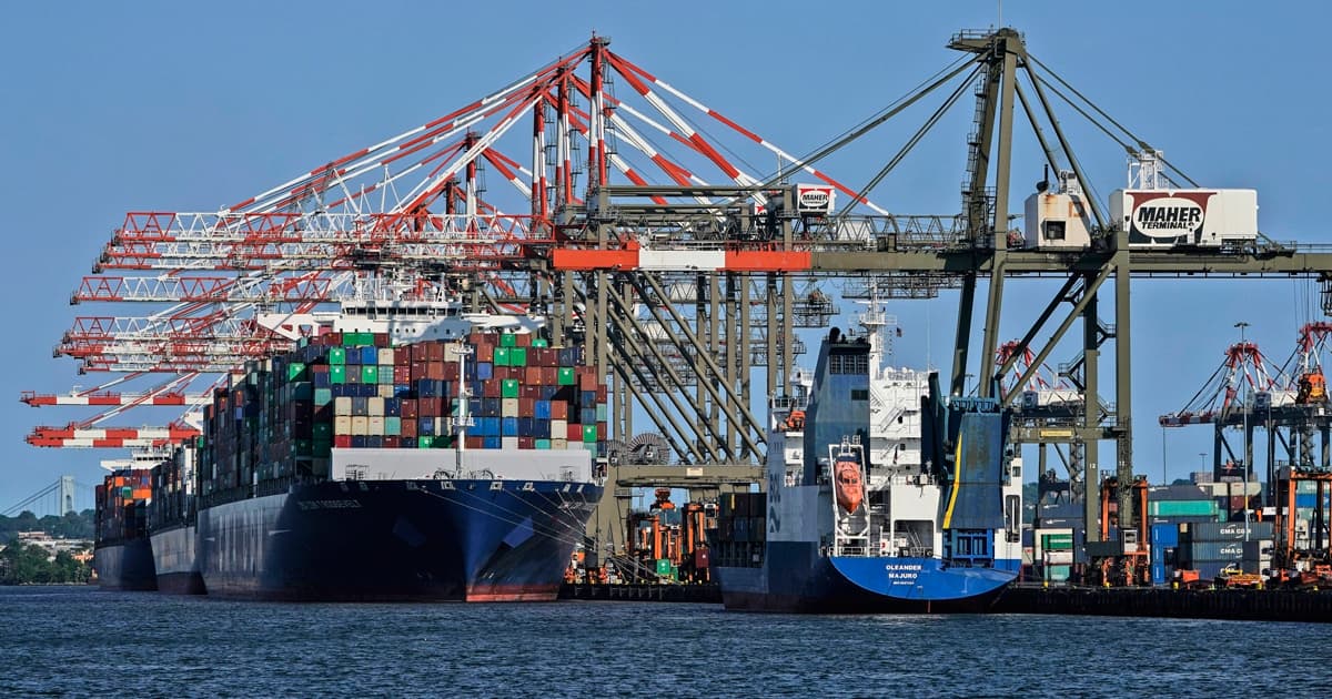 Port Authority of NY & NJ and Calstart Launch $45M Electric Truck Initiative