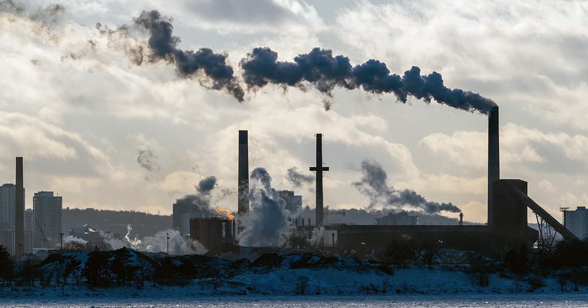 Stelco Layoffs Linked to US Tariffs, Canadian Official Threatens Legal Action