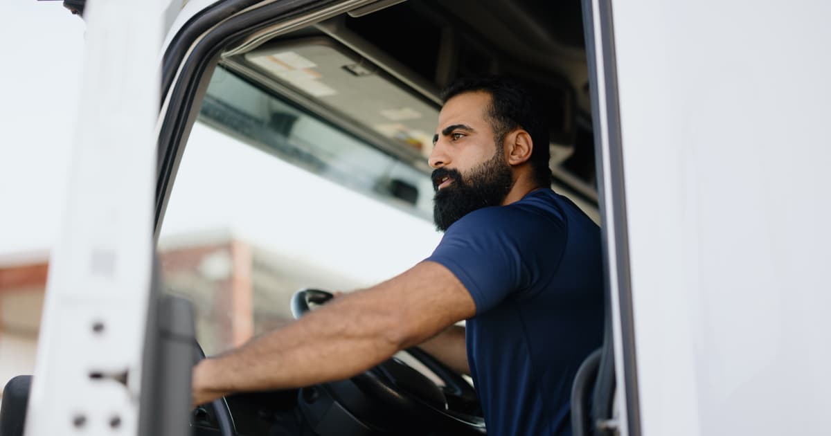 Trucking Companies Increase Driver Pay in Specific Regions to Attract Talent