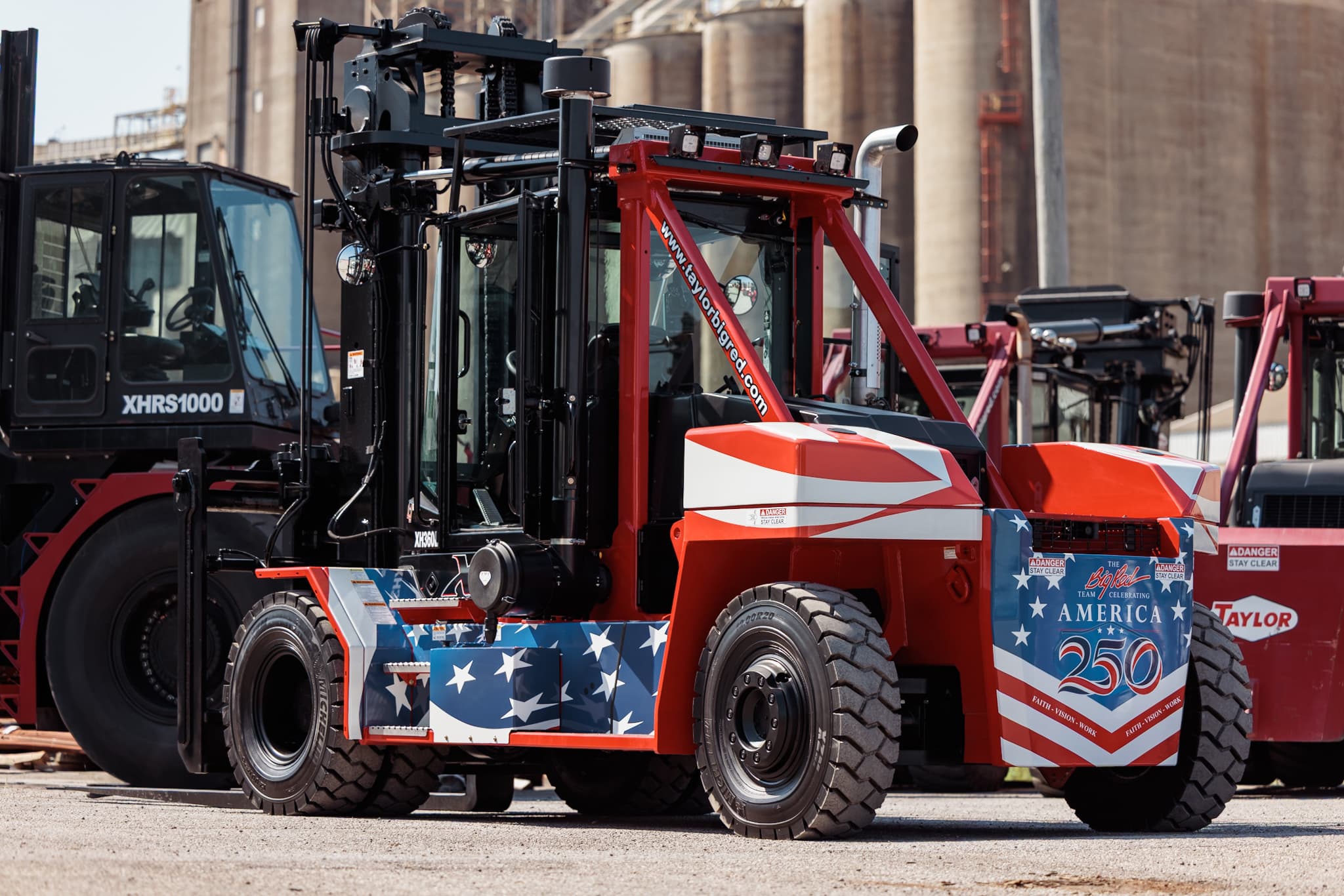 Taylor Machine Works Delivers Commemorative Forklift to Tri-State Maritime Services