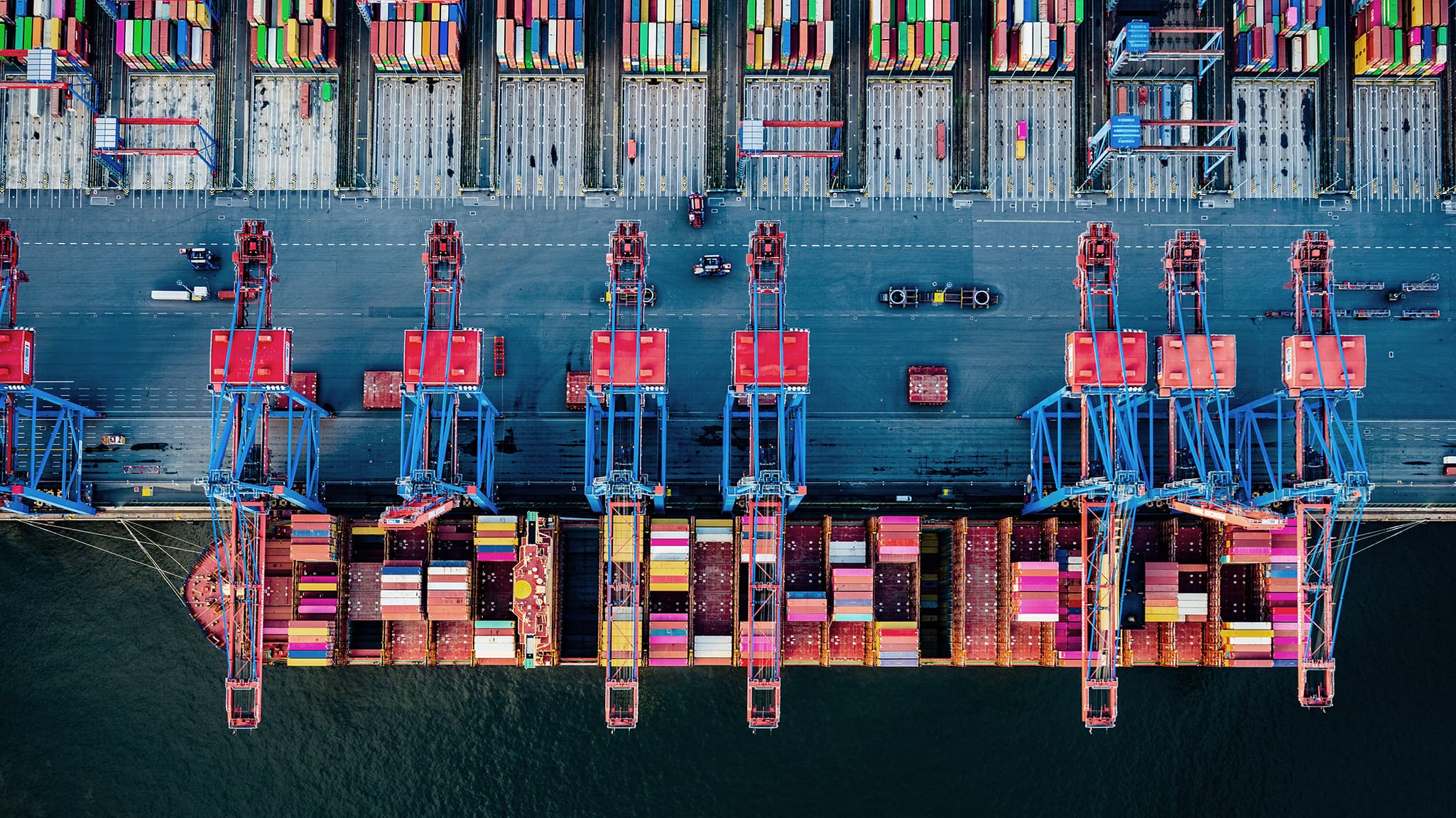 HHLA Continues Hamburg Terminal Automation Despite First-Half Financial Decline