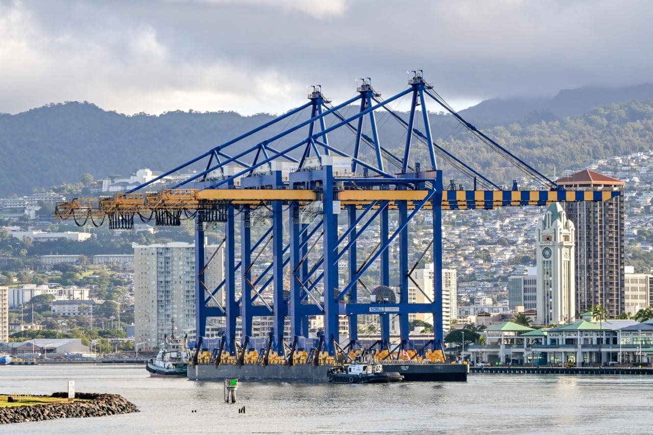 Three Noell Cranes Arrive in Honolulu for New Kapalama Container Terminal