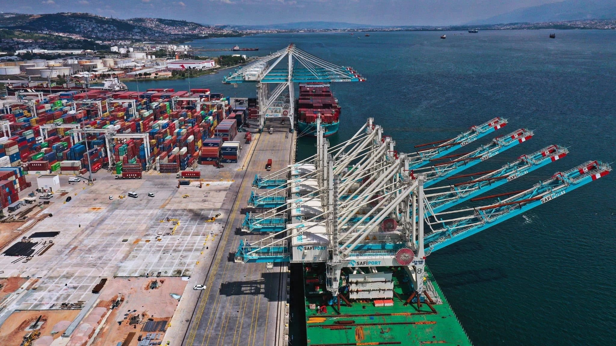 Safiport Derince Expands Container Capacity with Four New STS Cranes from DHHI