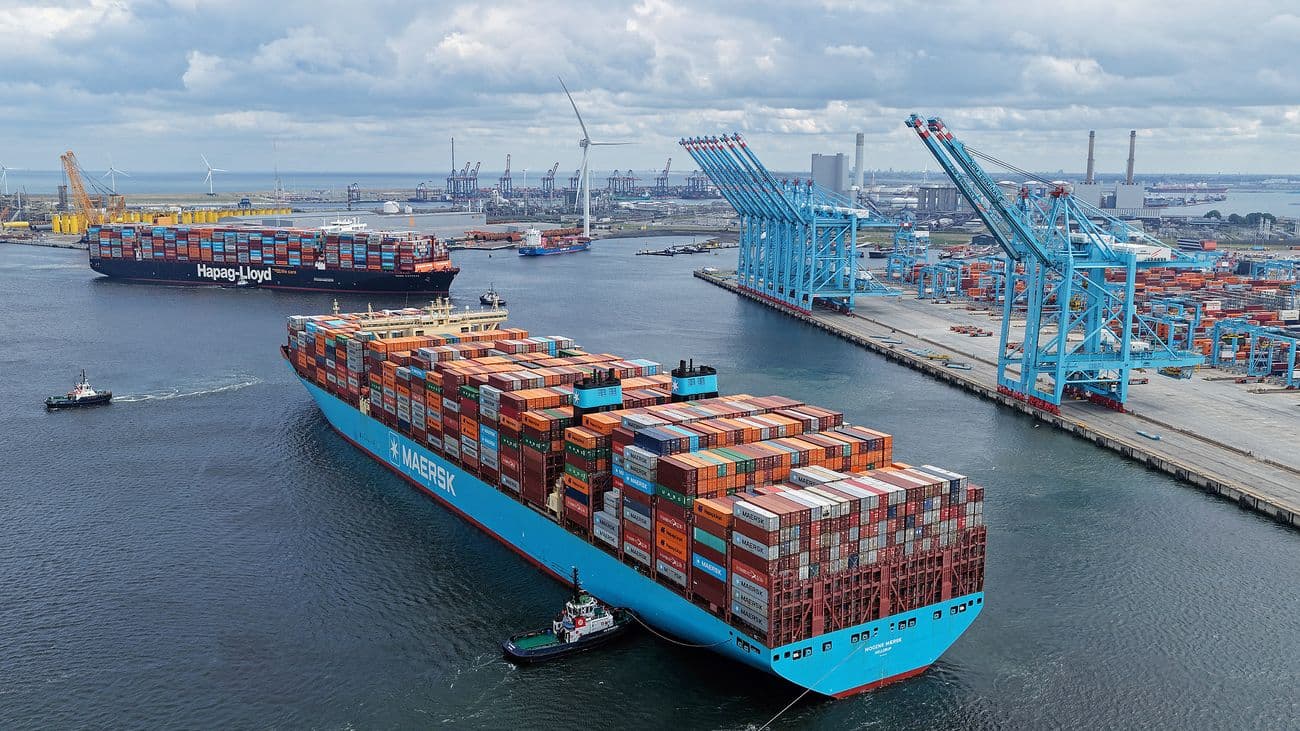 Rotterdam Port Seeks Diverse Investment to Avoid Single-Entity Control