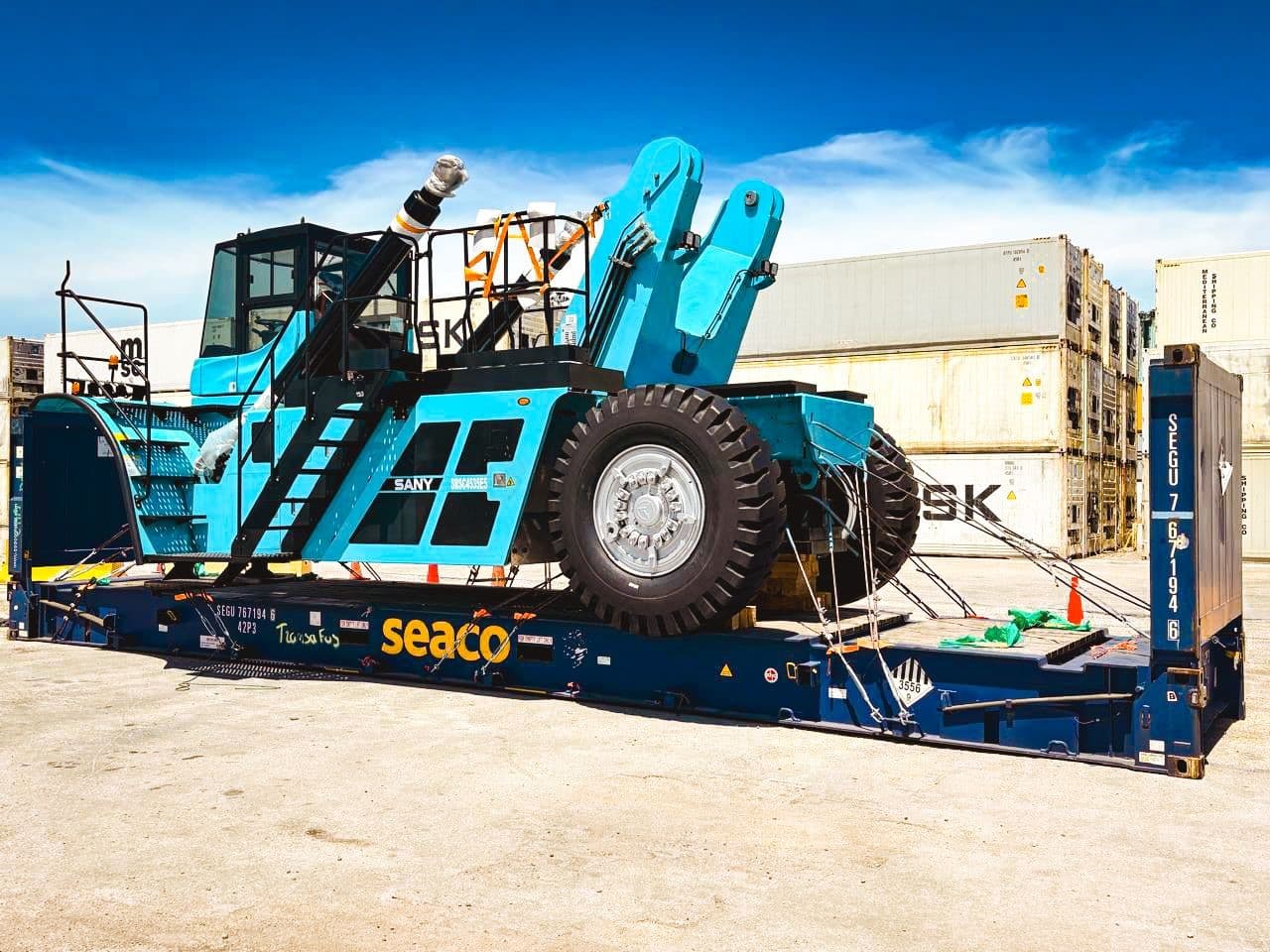 APM Terminals Yucatán Deploys Electric Reach Stacker for Greener Operations